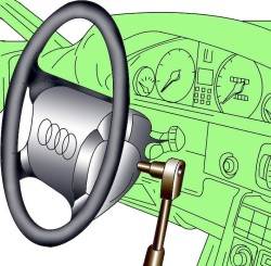 Отвинчивание болта крепления подушки безопасности к рулевому колесу